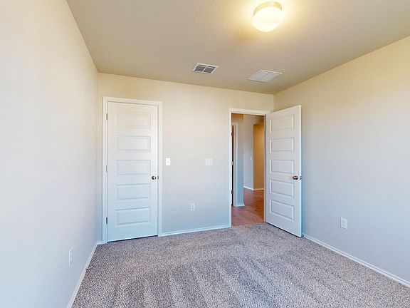 4th image of 4505 Beacon Bay Dr