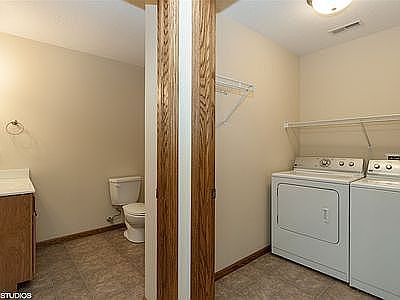 4th image of 532 E Bear Dr