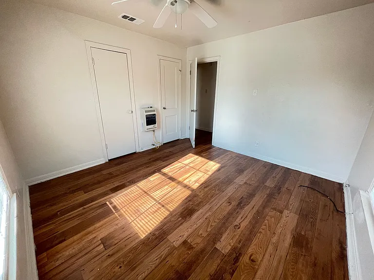 1611 Alamo Ave — Photo 9