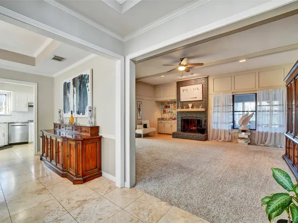 3717 Christopher Dr, Rowlett, TX 75088