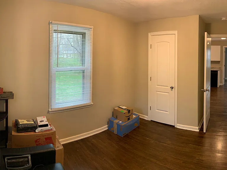 515 W Sexton Rd — Photo 11
