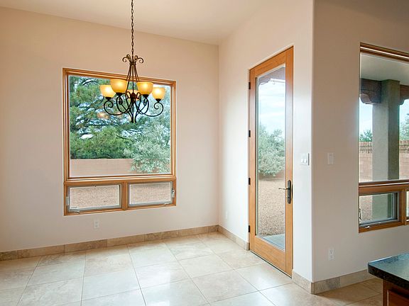 5th image of 1512 Calle Preciosa #33