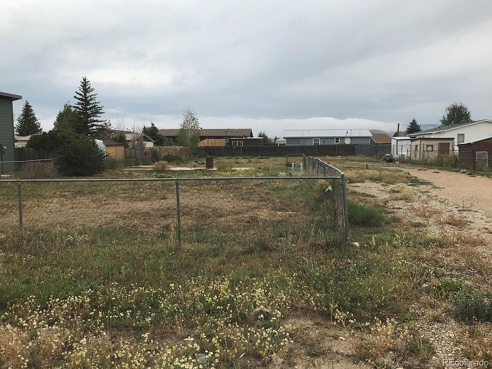 2nd image of 680 4th St