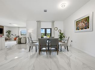 Valencia Acres, Miami, FL 33177