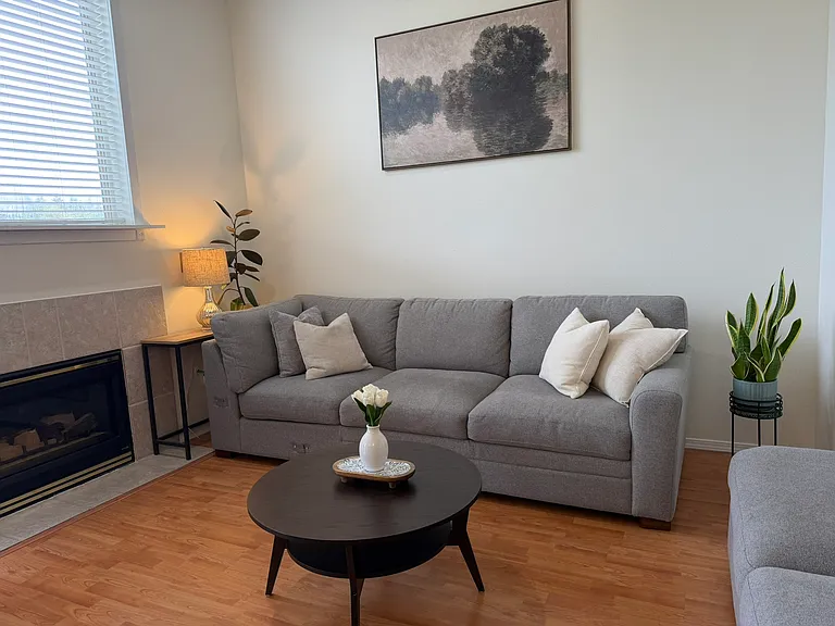 4063 Flora Dr — Photo 8