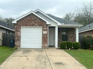 756 River Garden Dr, Fort Worth, TX 76114