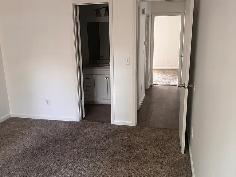 176 Kimberly Way SW — Photo 7
