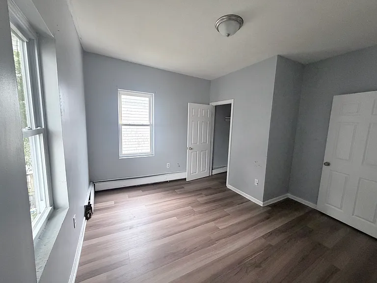 138 Fountain St #2 — Photo 7