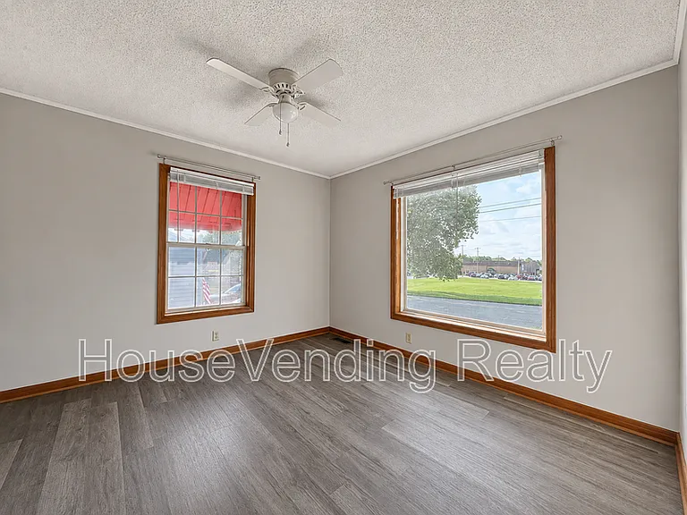 253 Atlantic Ave — Photo 5