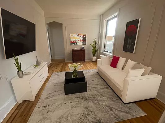 1st image of 2823 42nd St APT B1