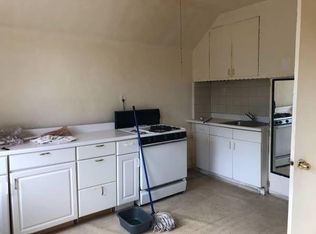 74 Chestnut St, Garfield, NJ 07026