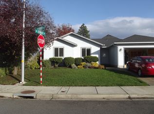 1329 Abby Ln, Grants Pass, OR 97527