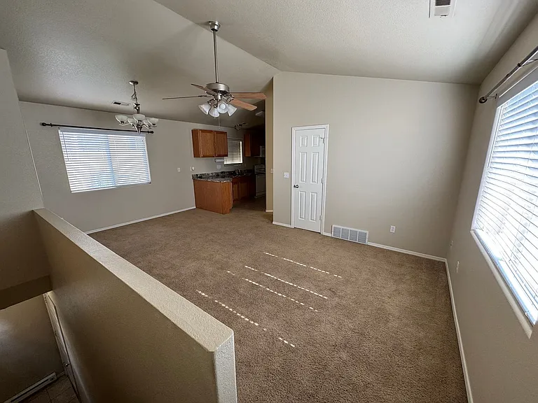 2926 Main St #B — Photo 4