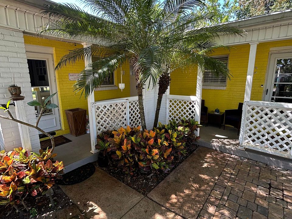 Beautiful Front Entryway