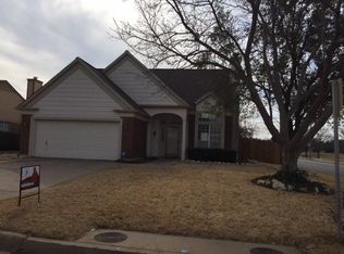 2641 Dahlia Dr, Fort Worth, TX 76123