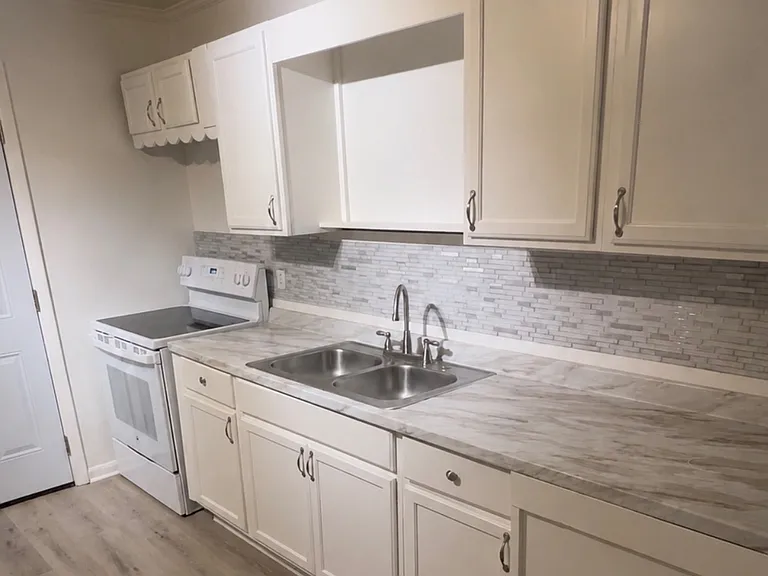3007 Central Ave — Photo 10