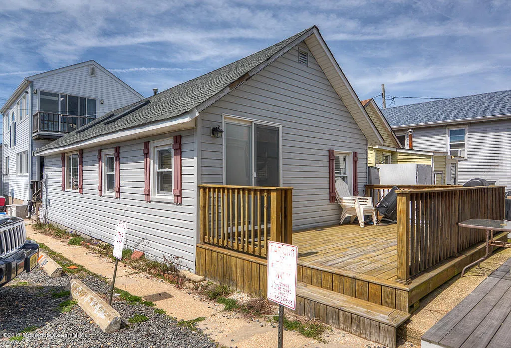 144B Ocean Ave photo 1