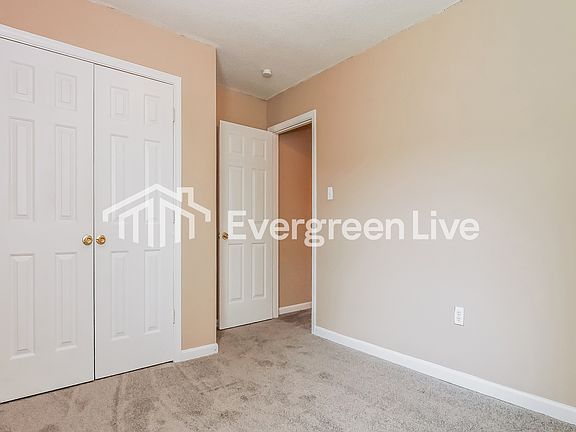 5th image of 5615 Walden Ridge Dr