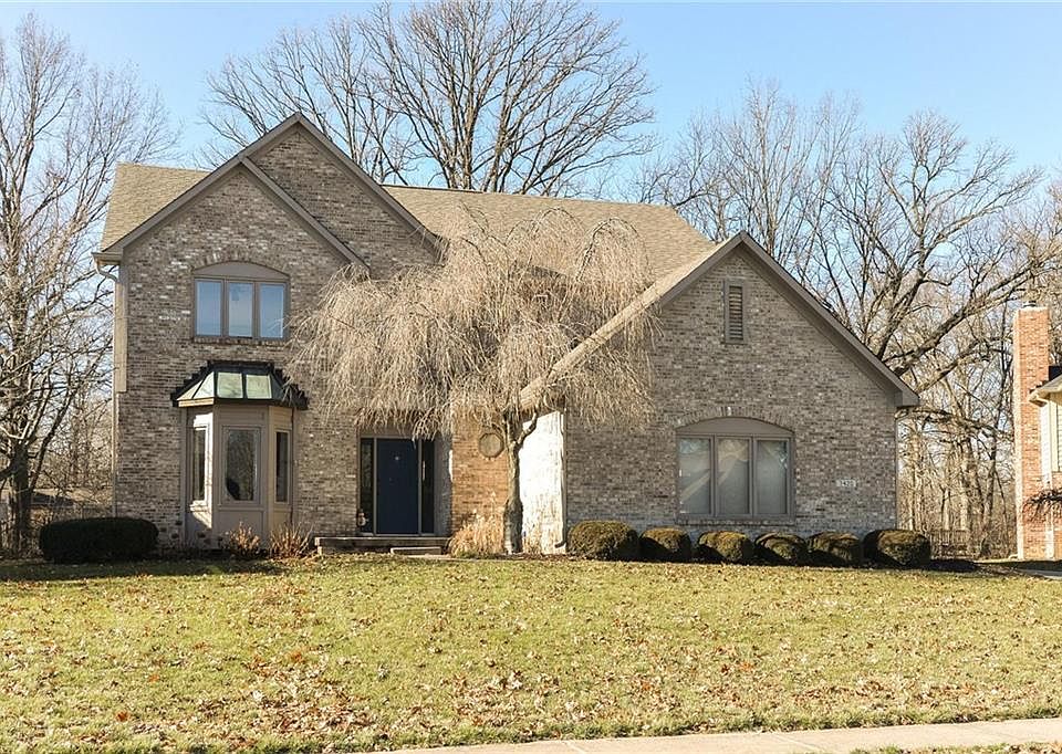 1st image of 7420 River Birch Ln