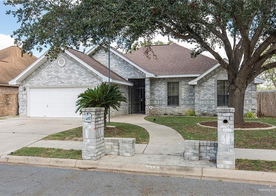 1st image of 2308 Pelican Ave