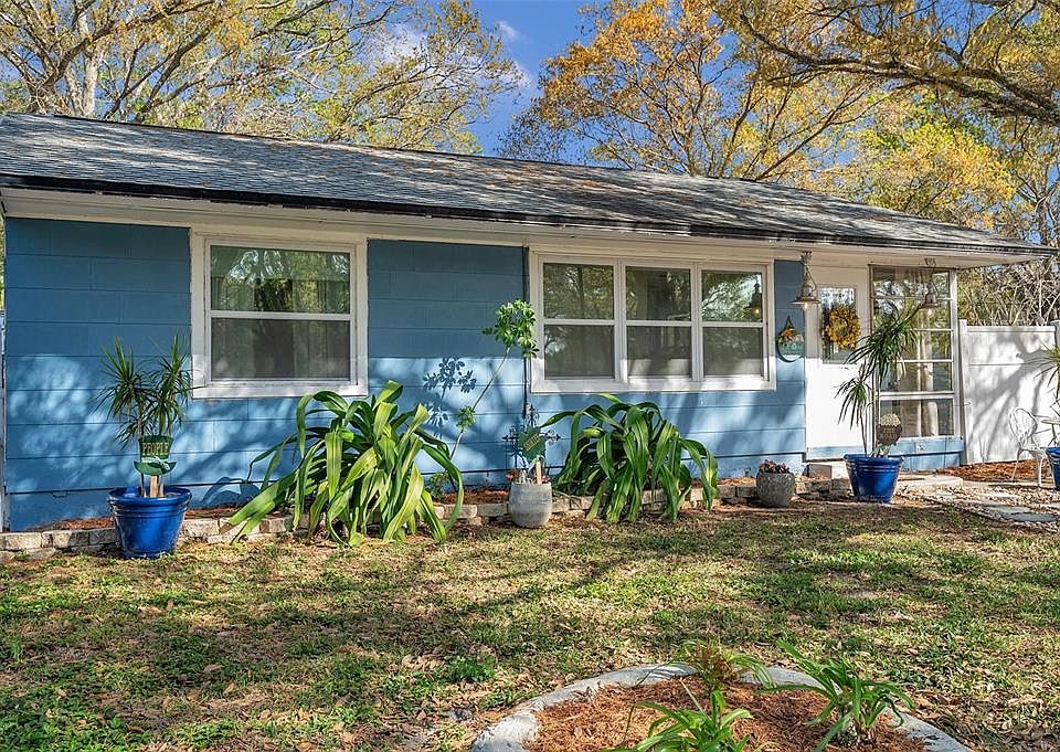 1st image of 401 81ST AVENUE NE