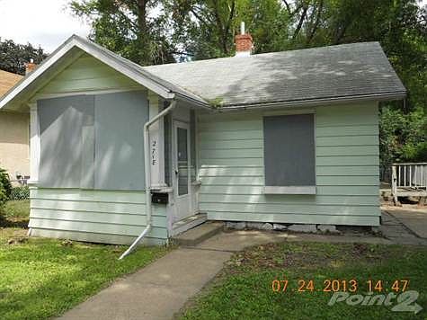 1st image of 2718 Russell Ave N