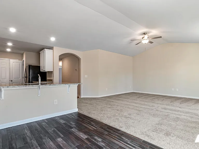2203 Lagganmore Dr — Photo 12