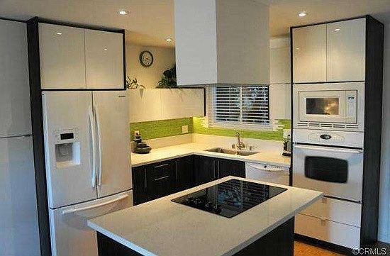 Kitchen (fridge included)