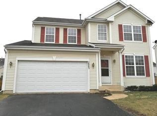 2883 Frances Ln, Montgomery, IL 60538