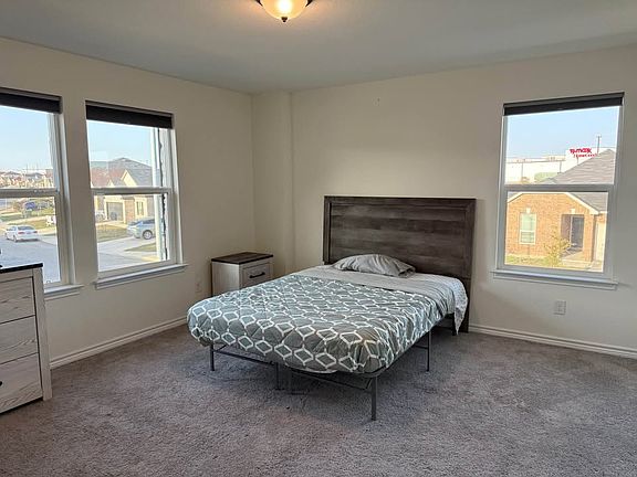 4th image of 13930 Wool Park
