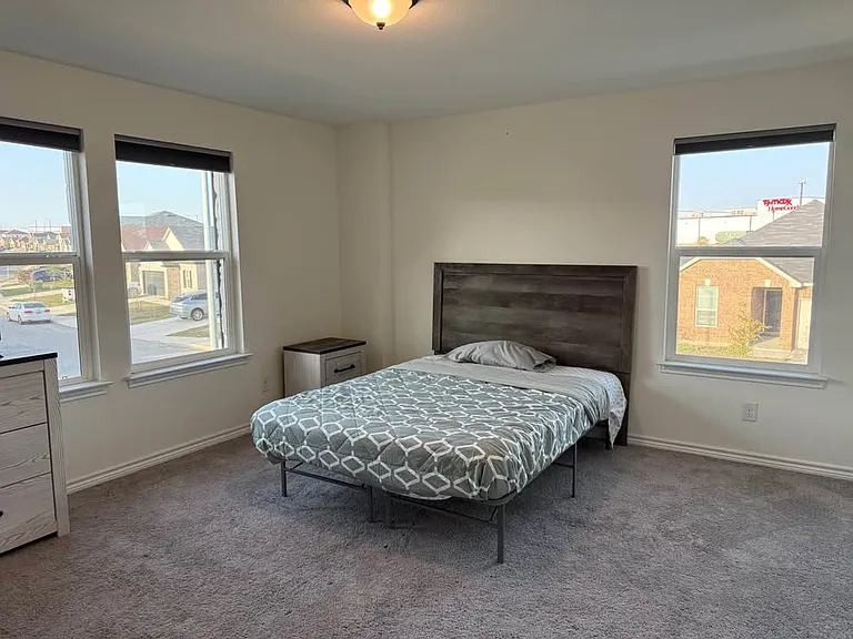 13930 Wool Park — Photo 4