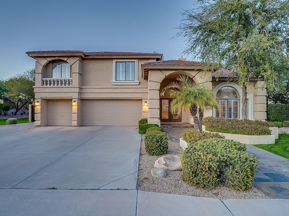 1st image of 1368 E Canyon Way