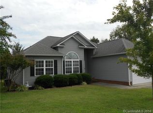 1120 Steele Meadows Dr, Fort Mill, SC 29715