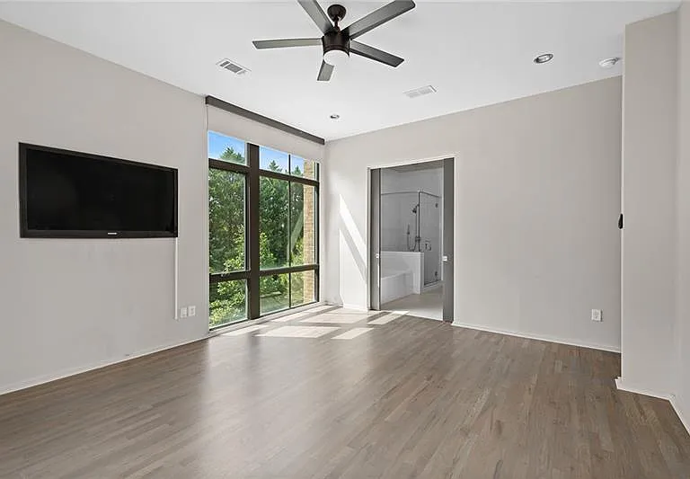 721 Longleaf Dr NE #6 — Photo 20