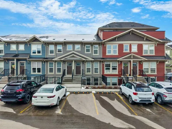 167 E Cranbrook Sq SE, Calgary, AB T3M 3E3