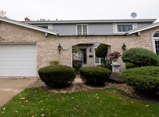 2831 Bob O Link Rd, Flossmoor, IL 60422