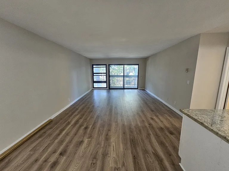 8650 Gulana Ave #L3168 — Photo 2