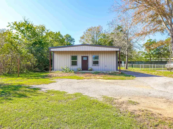 804 Crockett St, Rusk, TX 75785