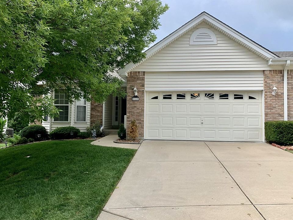 1st image of 16 Rainier Pointe Ct #22A