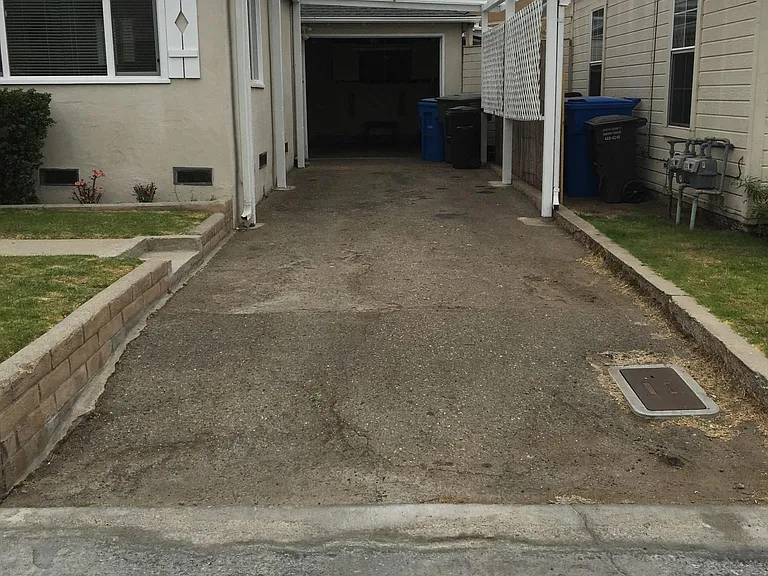 231 Placentia Ave — Photo 21