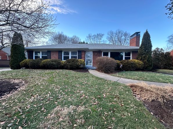 6403 Regency Ln