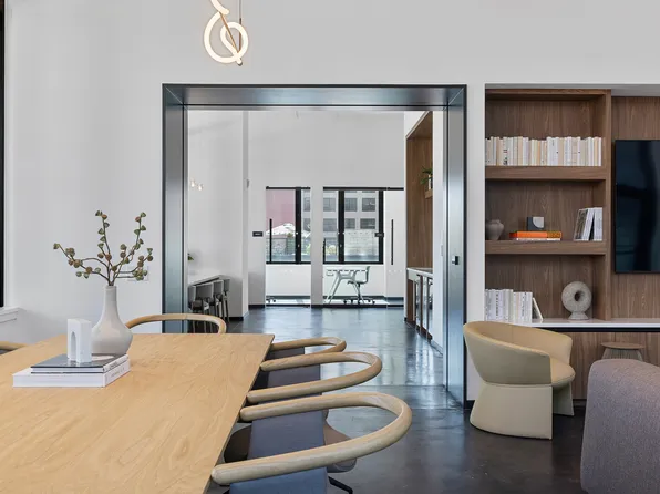 504 Sackett Street image 16 of 27