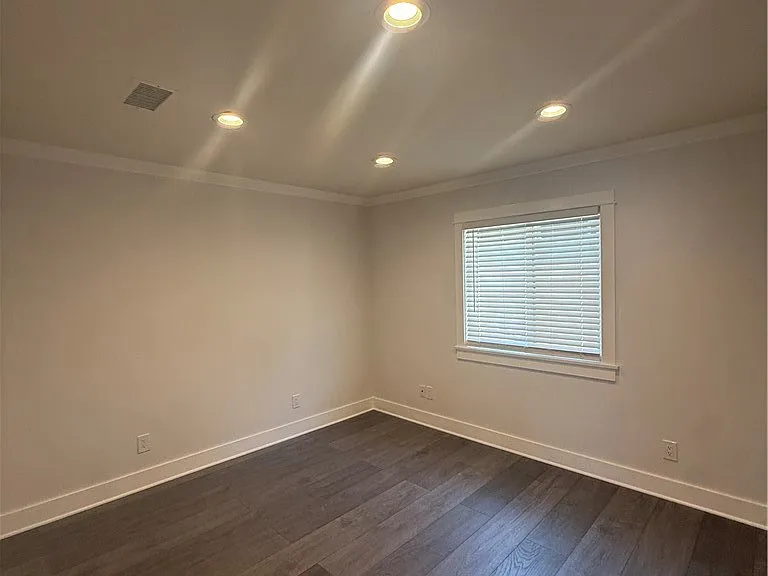 3533 Brandon St — Photo 17