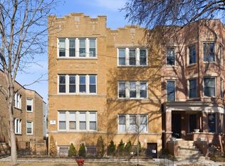 1928 W Addison St APT 2S, Chicago, IL 60613