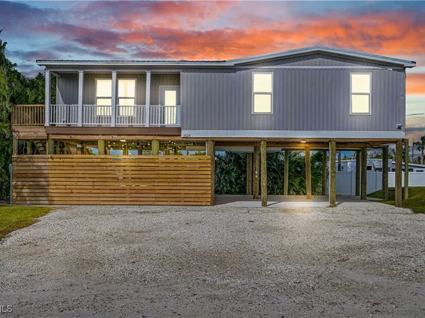 3524 5th Ave, Saint James City, FL 33956