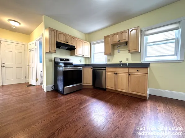 72 Winchester St #1, Medford, MA 02155