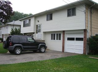 2380 N Jerusalem Rd #TOP, Bellmore, NY 11710