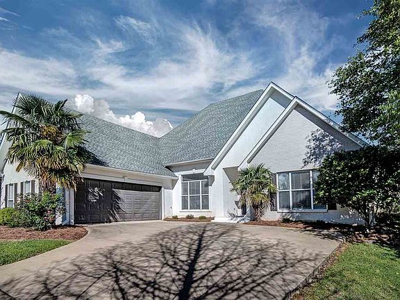 4th image of 221 Woodland Brook Dr
