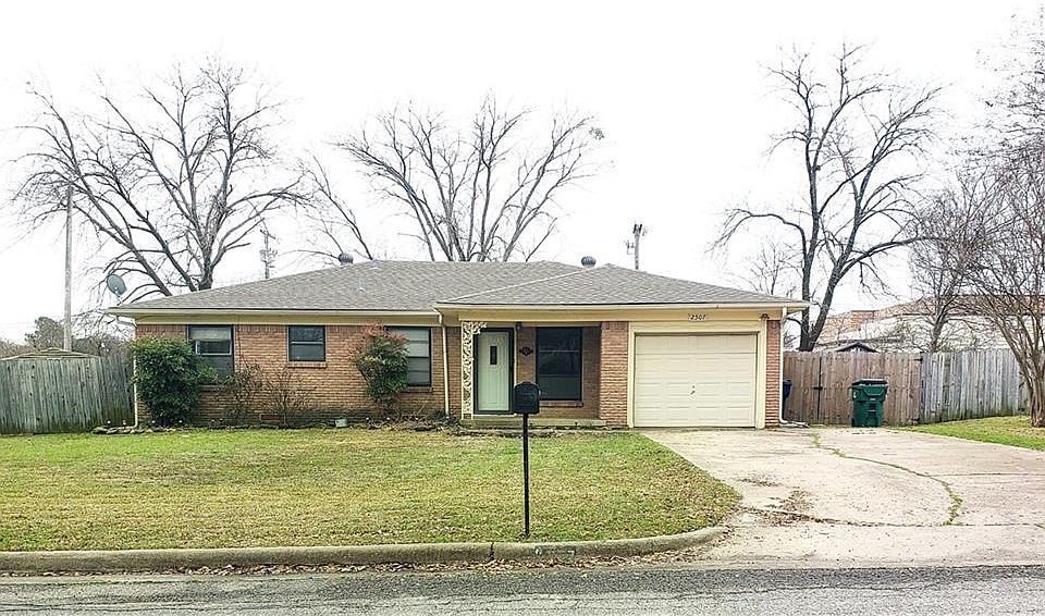 1st image of 2507 Beverly Dr