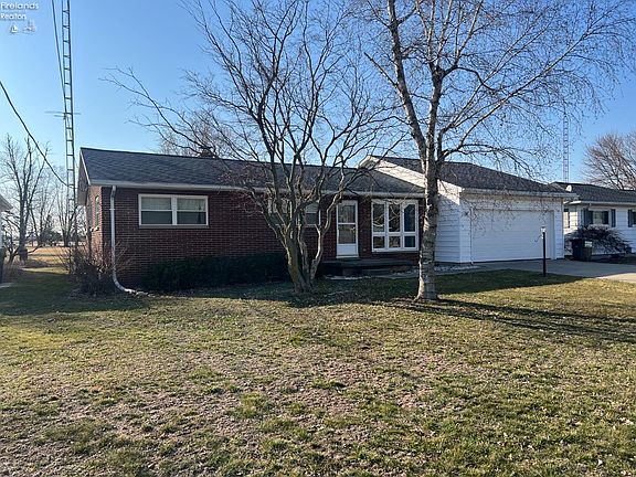 2nd image of 1520 Edwards Dr